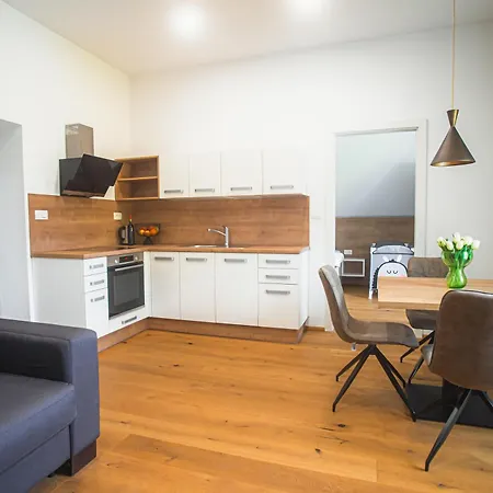 House Nizka & Apartman