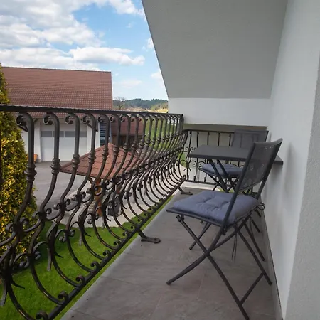 House Nizka &